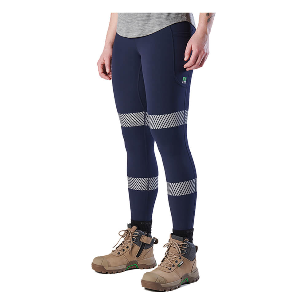 FXD WP9WT Navy View 3